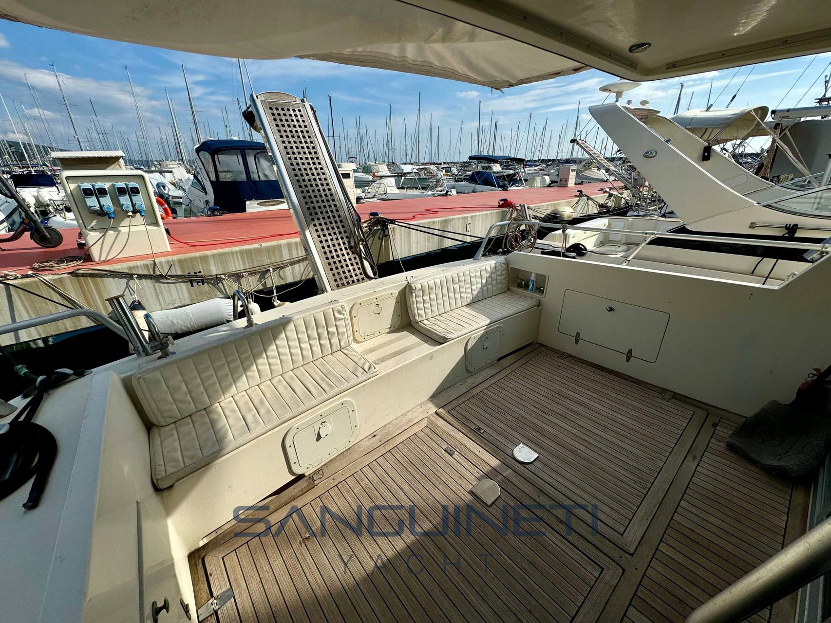 Piantoni Hurricane Motor boat used for sale