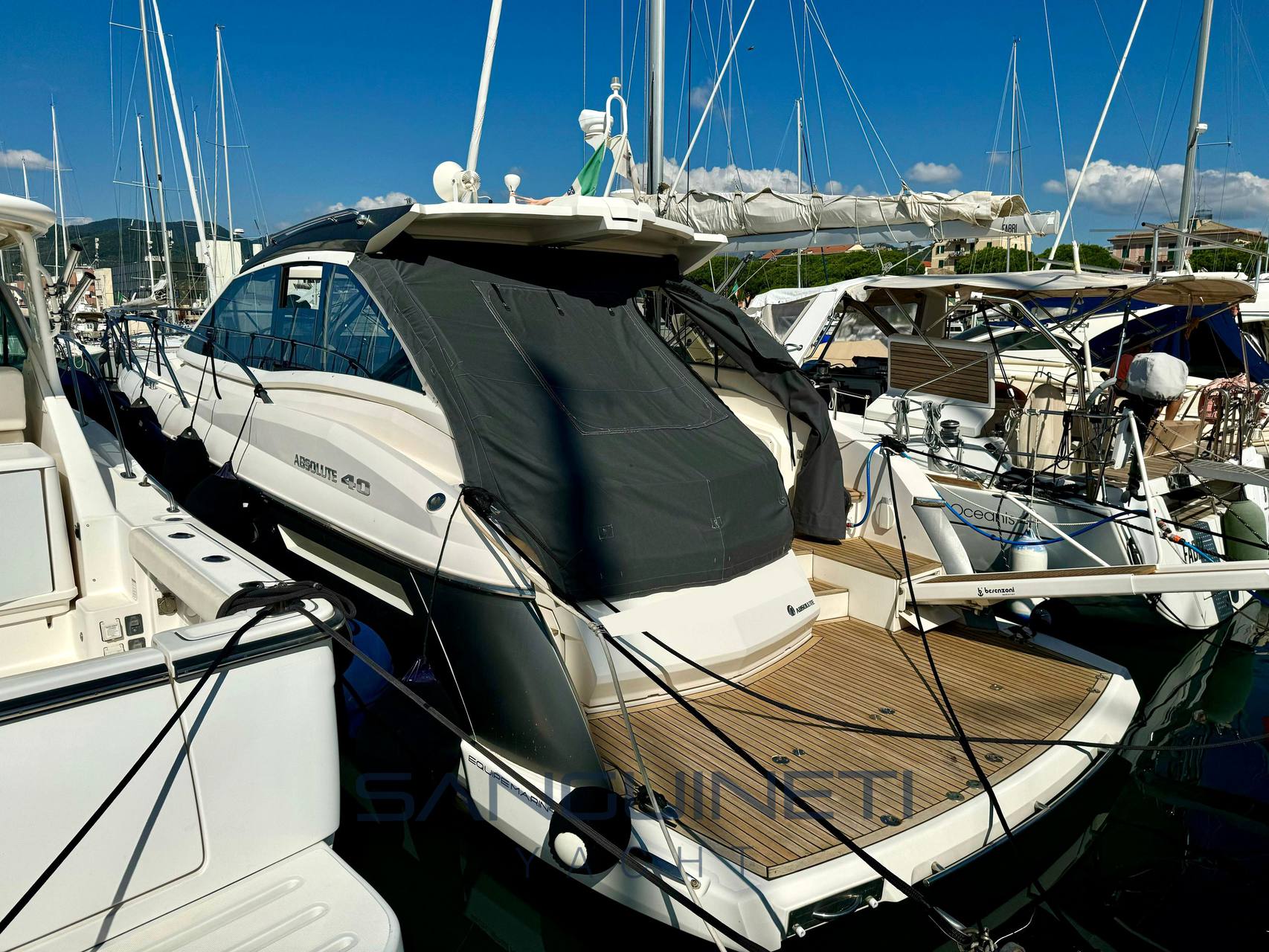 Absolute 40 Motor boat used for sale