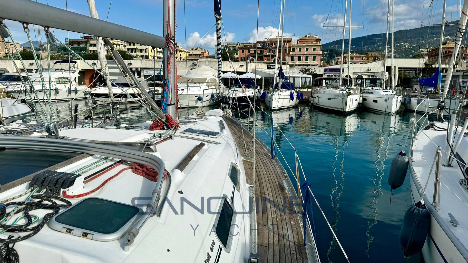 Beneteau Clipper 393 sailing boat