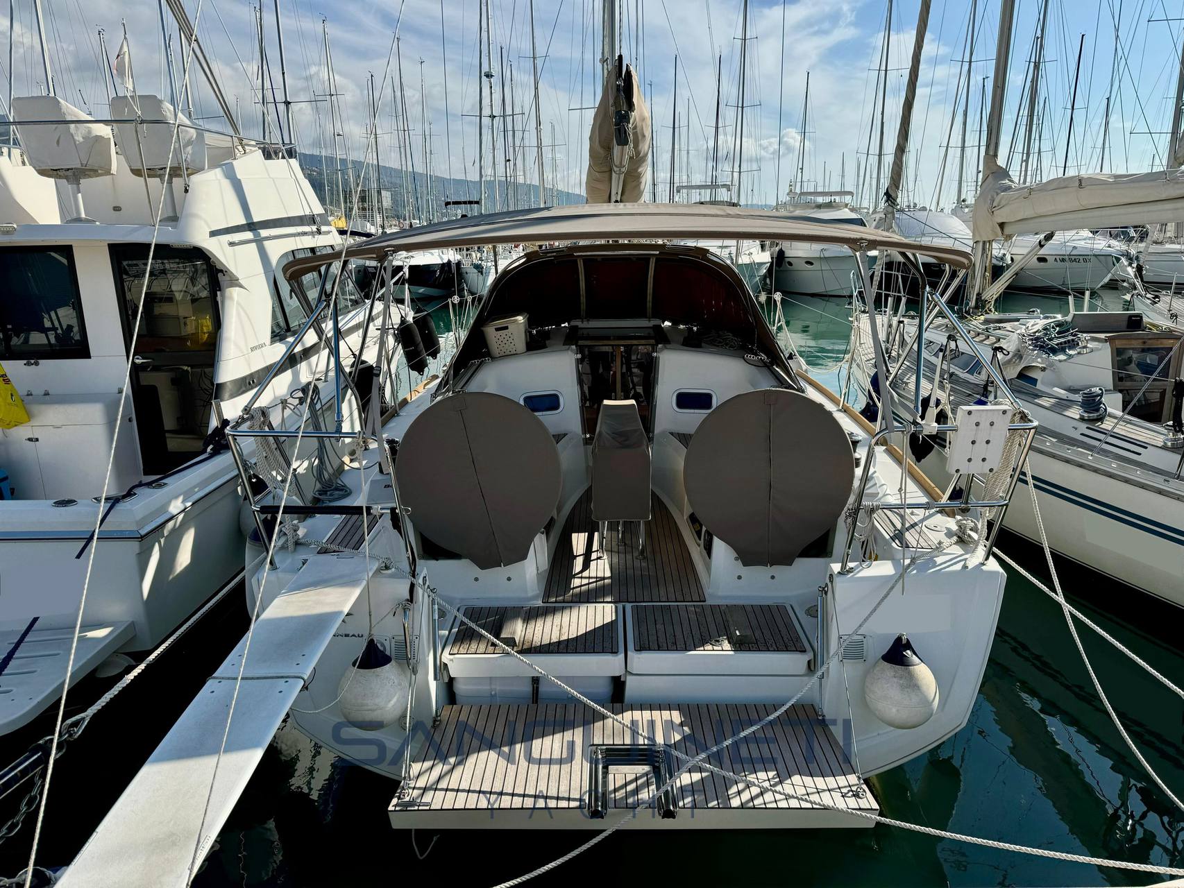 Jeanneau Sun odyssey 349 Парусная лодка используется для продажи