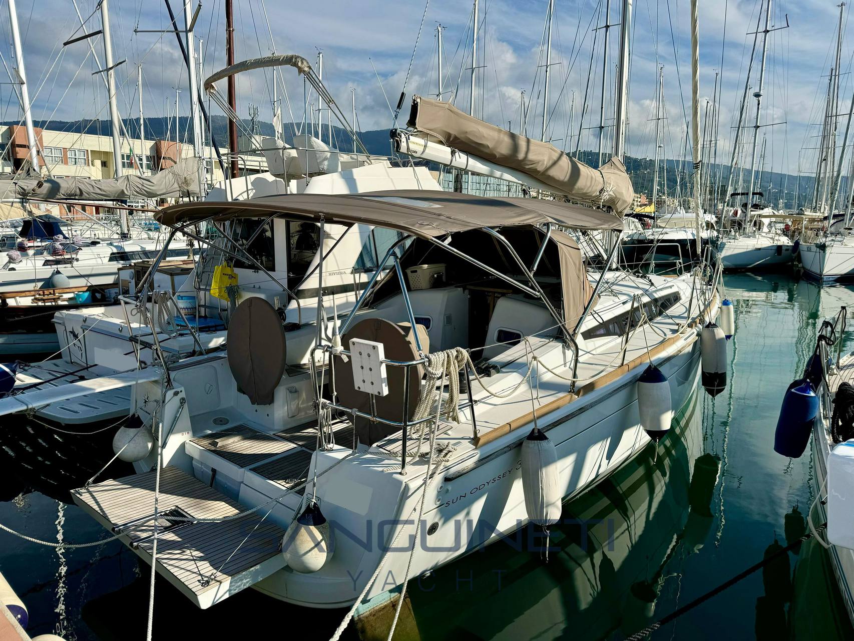 Jeanneau Sun odyssey 349 