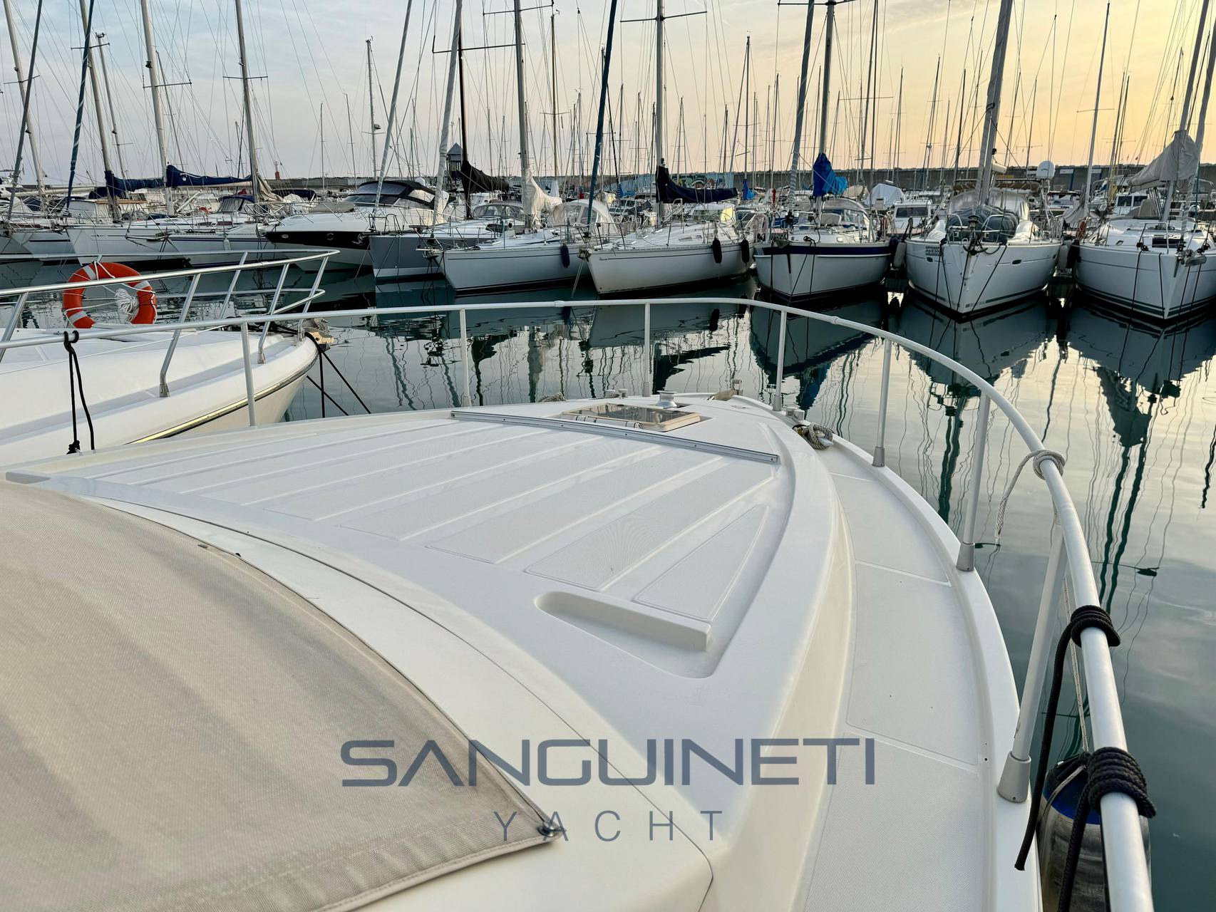 Ferretti 120 Barca a motore usata in vendita