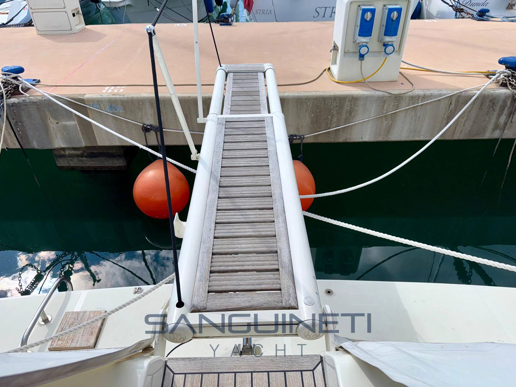 Ferretti 460 anniversary Flybridge usato