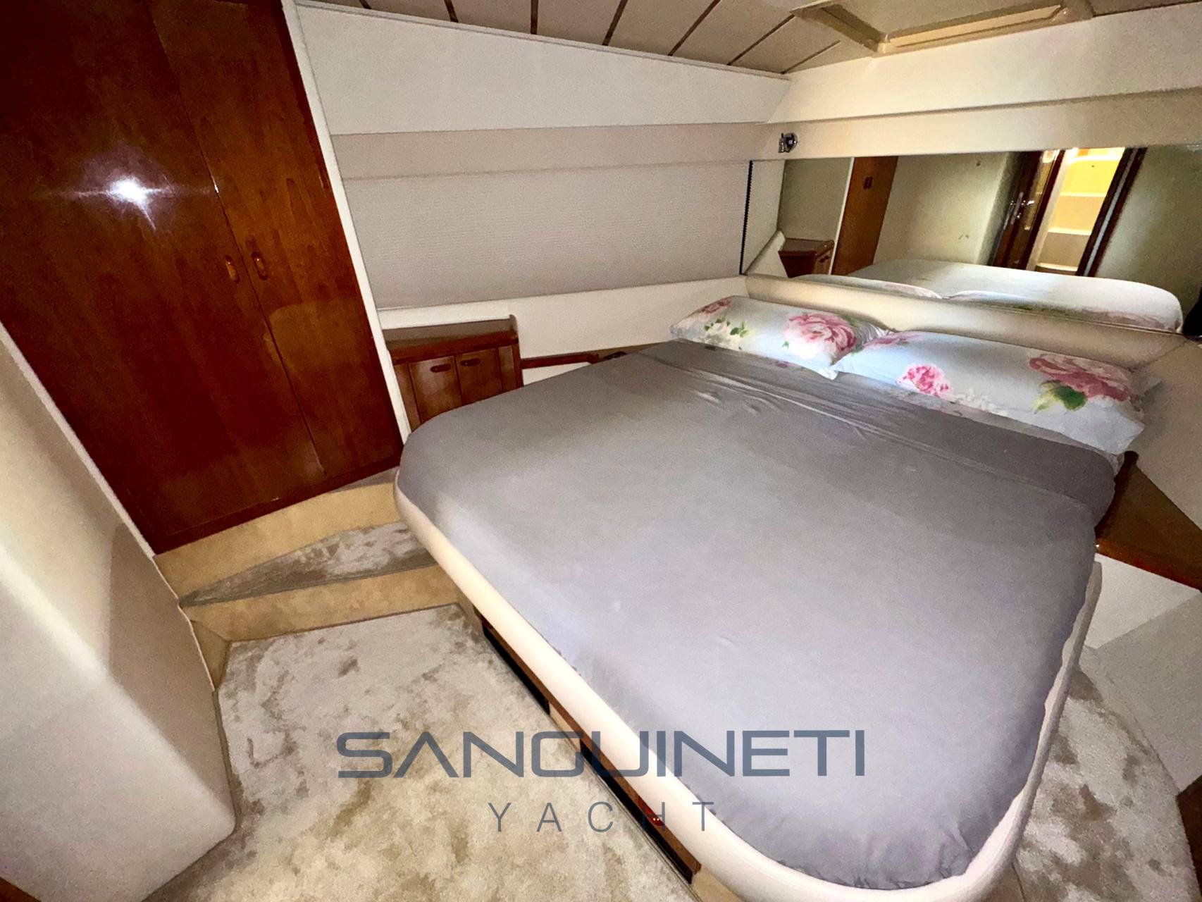 Ferretti 460 anniversary barca a motore