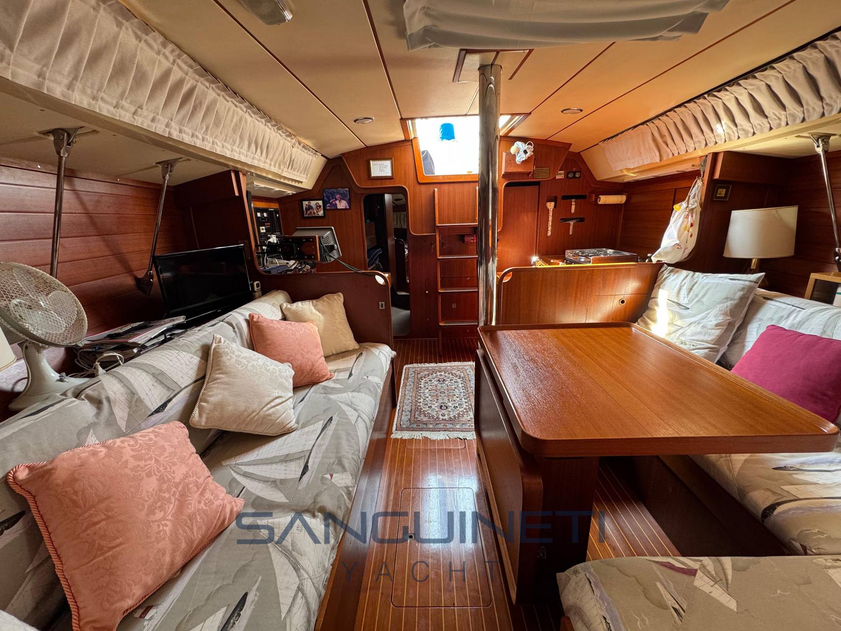 Cantiere Del Pardo Grand soleil 41 used