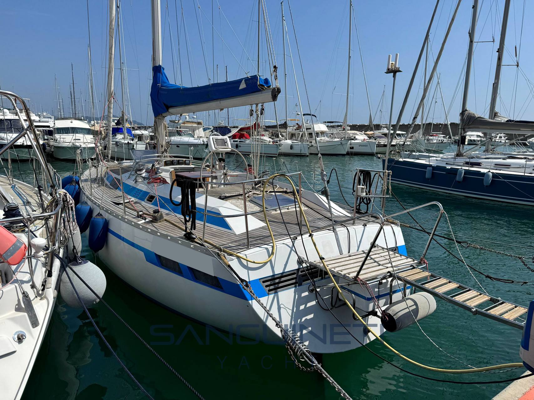 Cantiere Del Pardo Grand soleil 41 Photo