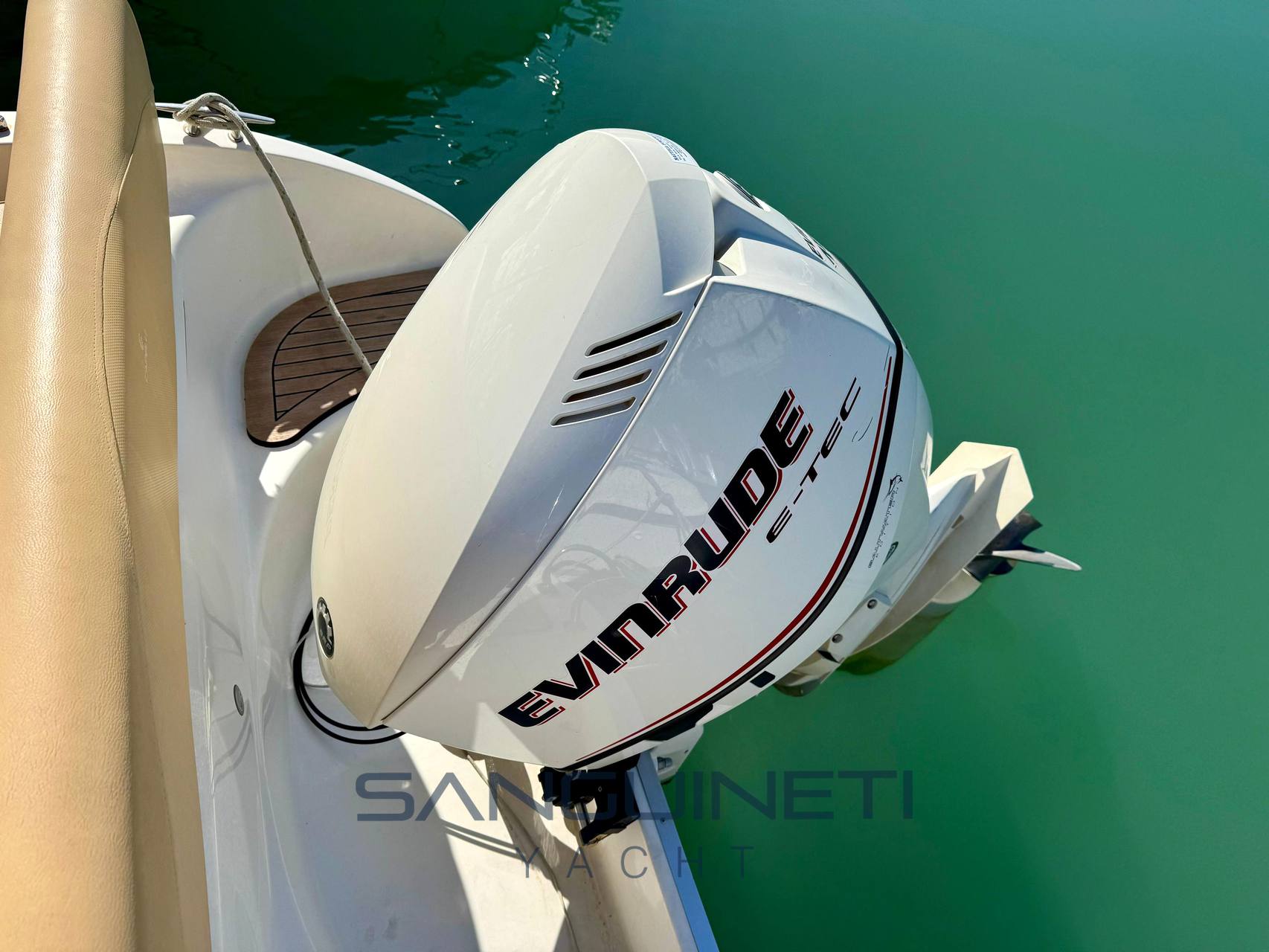 Capelli Freedom 20 barca a motore