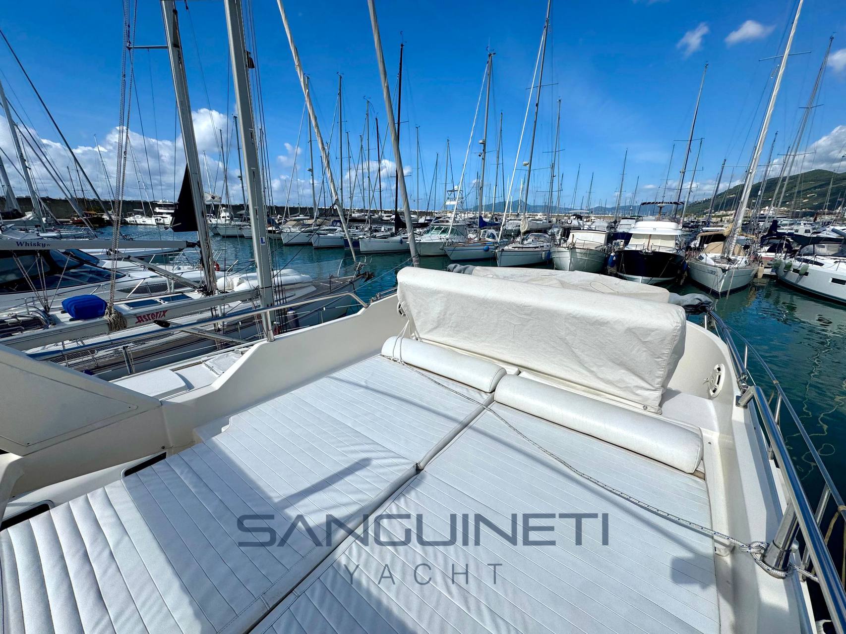 Azimut 37 Barca a motore usata in vendita