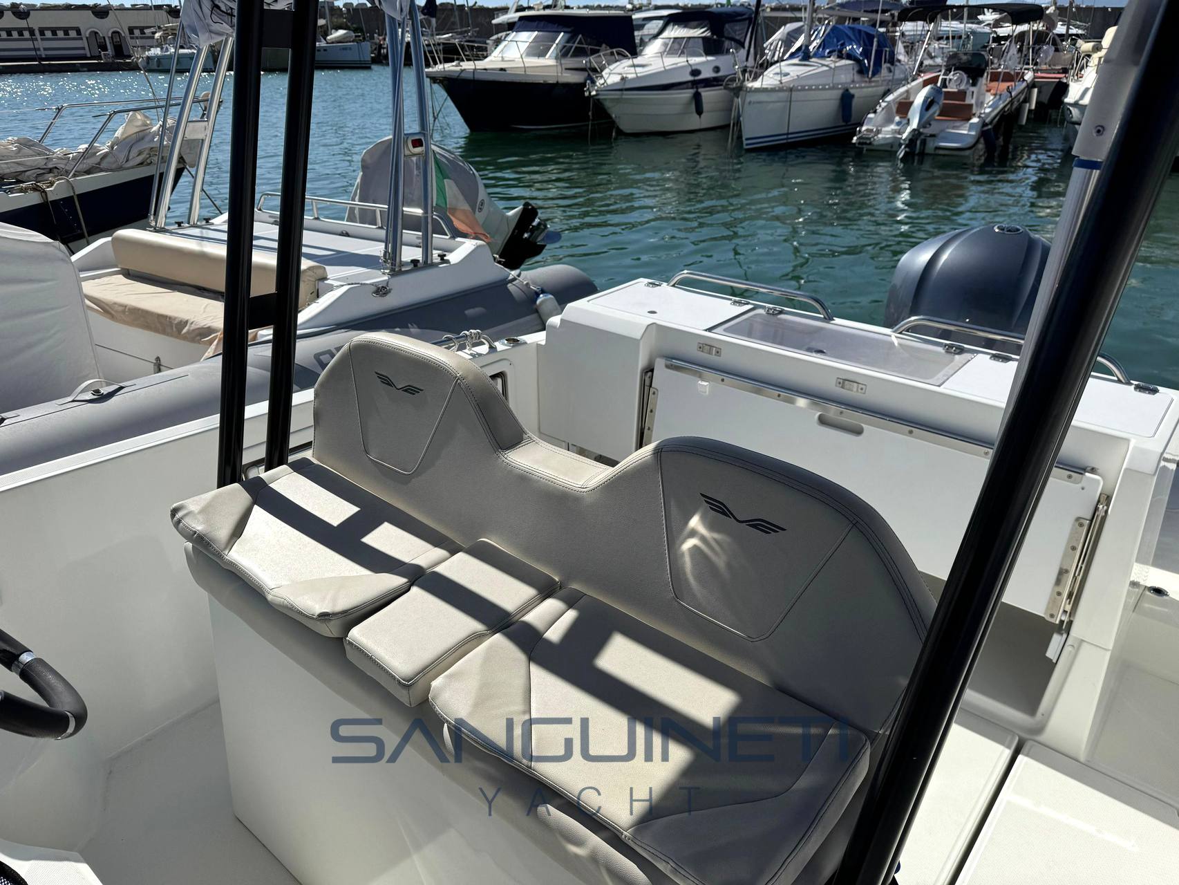 Beneteau Flyer 8 sundeck 0