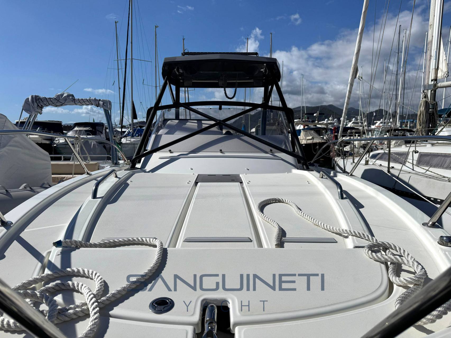 Beneteau Flyer 8 sundeck barca a motore