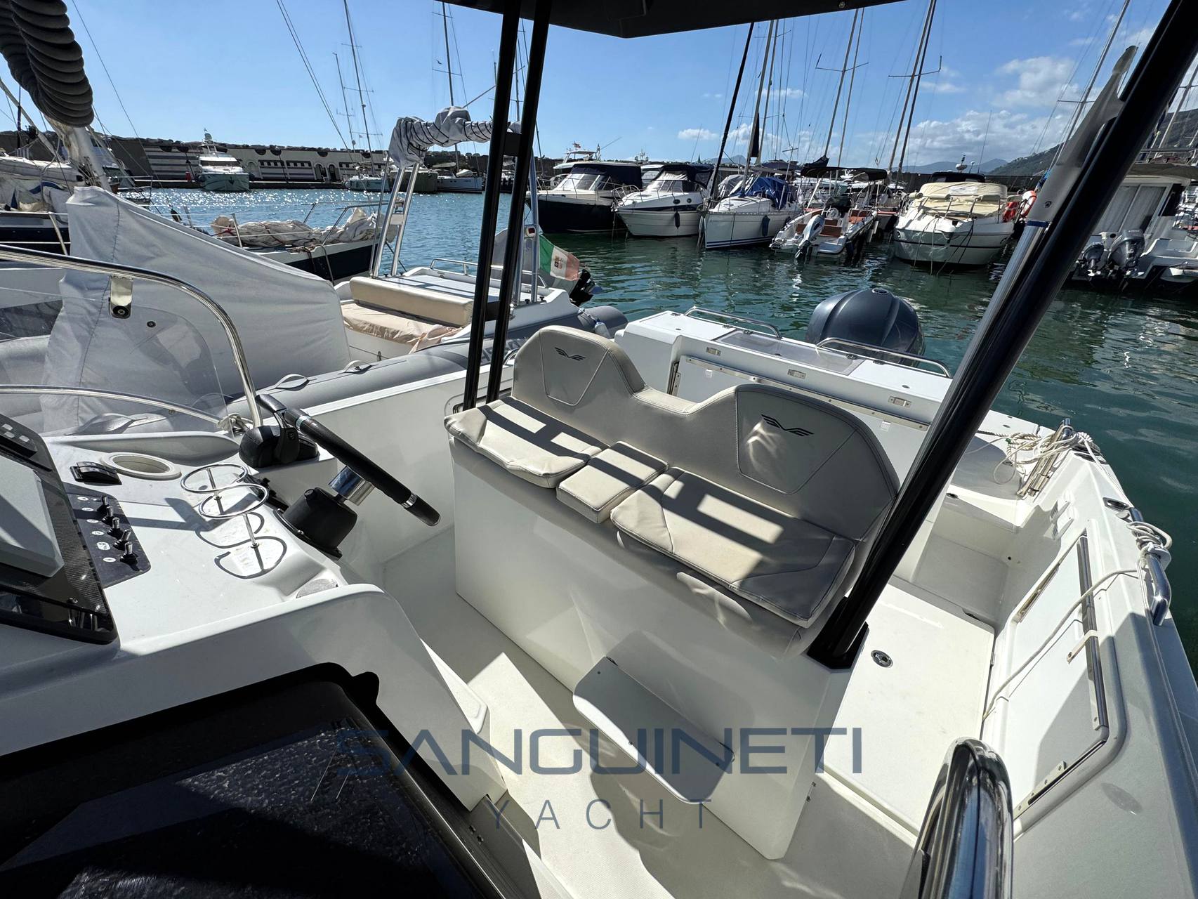 Beneteau Flyer 8 sundeck Open usato
