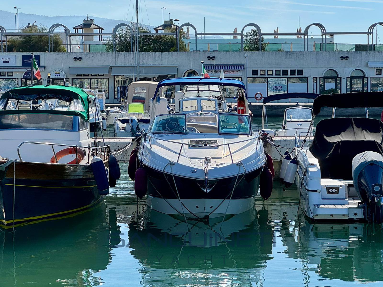 Chaparral Signature 270 0