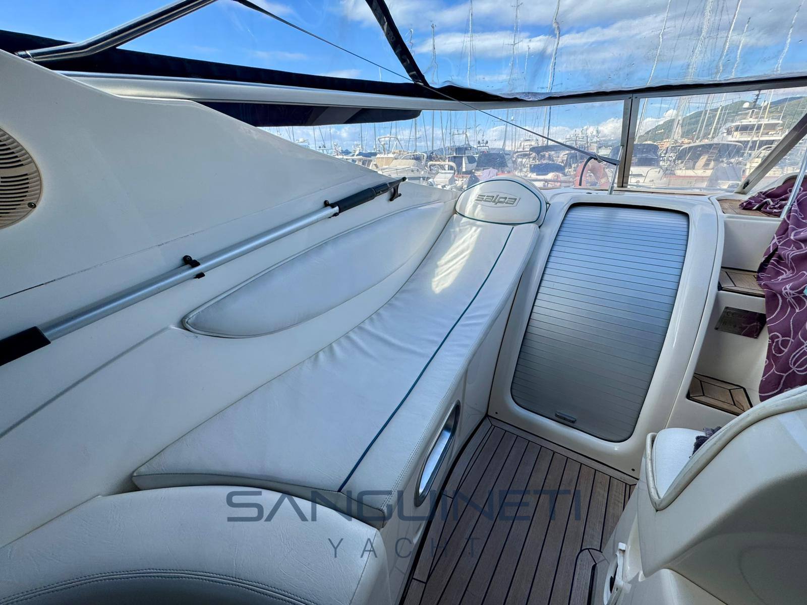 Salpa Laver 25.5 Photo