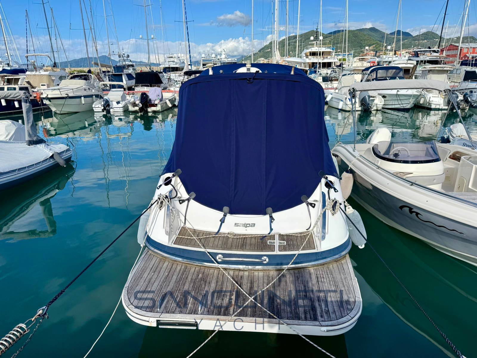Salpa Laver 25.5 Motor boat used for sale