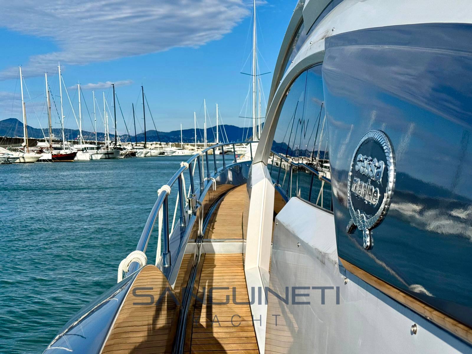 Sessa C 68 hard top Barca a motore usata in vendita