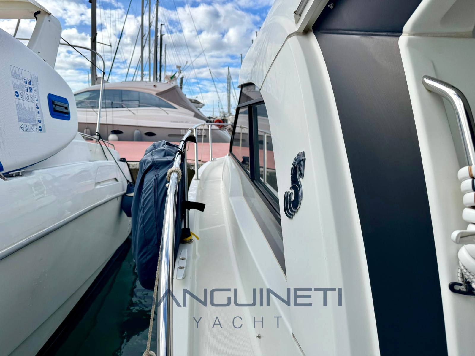 Beneteau Antares 8 0