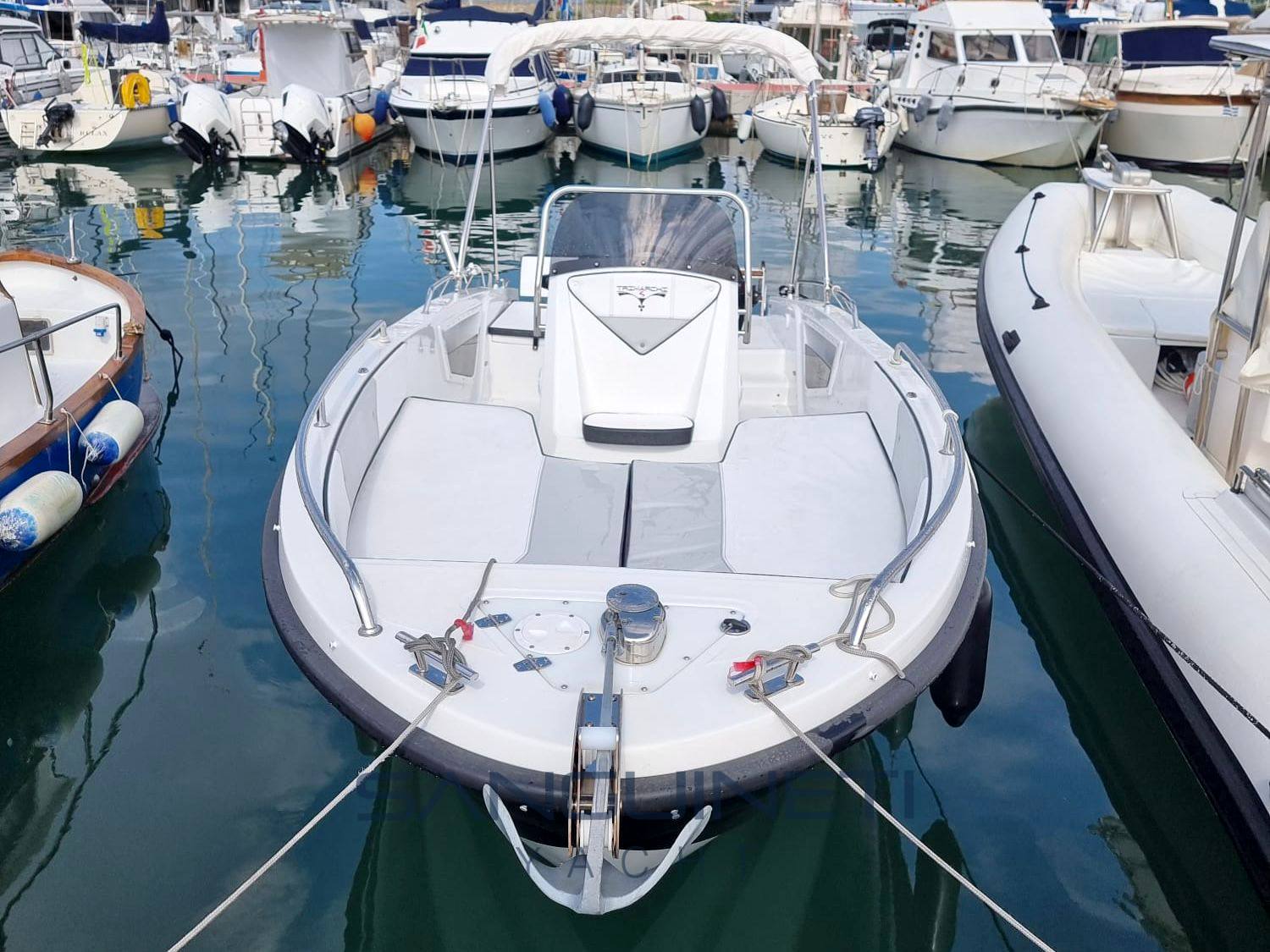 Trimarchi Petra 670 机动船 用于销售