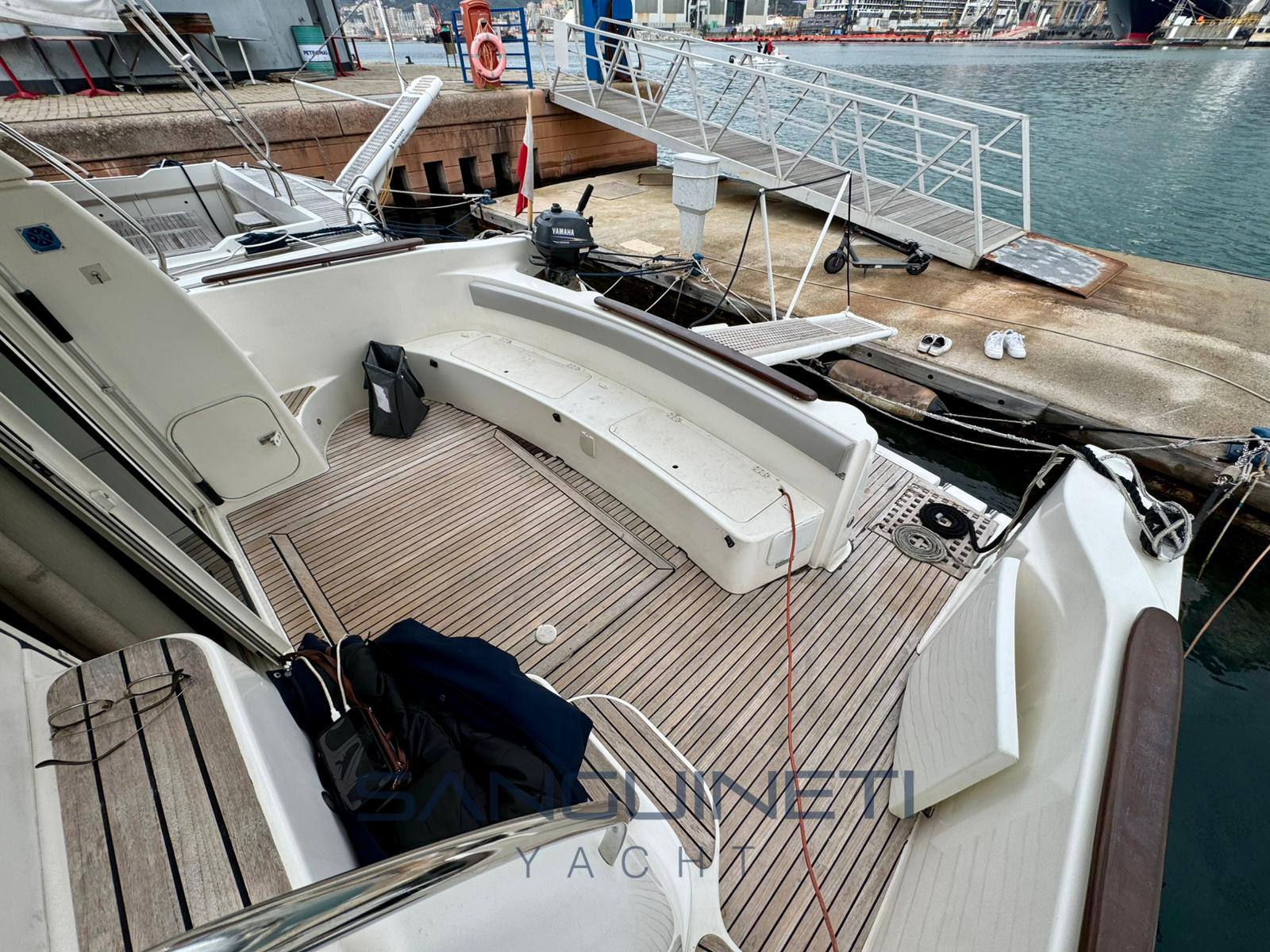 Jeanneau Prestige 36 Flybridge usato