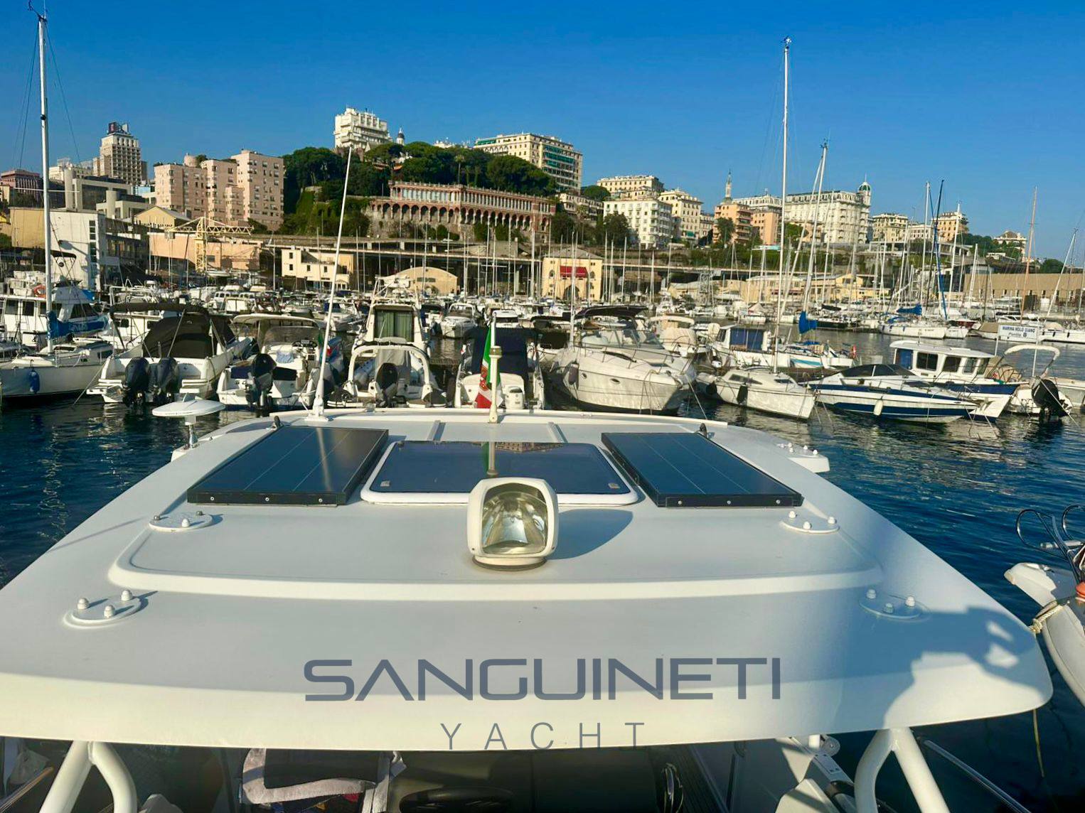 Jeanneau Cap camarat 10 wa barca a motore