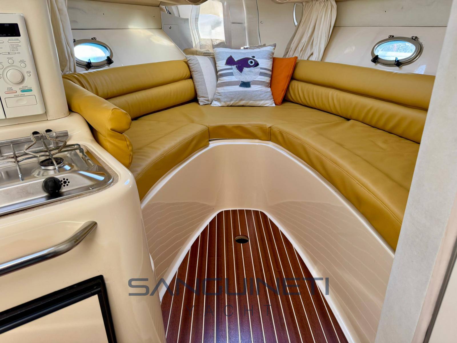 Sessa marine Oyster 27 快速巡洋舰 使用