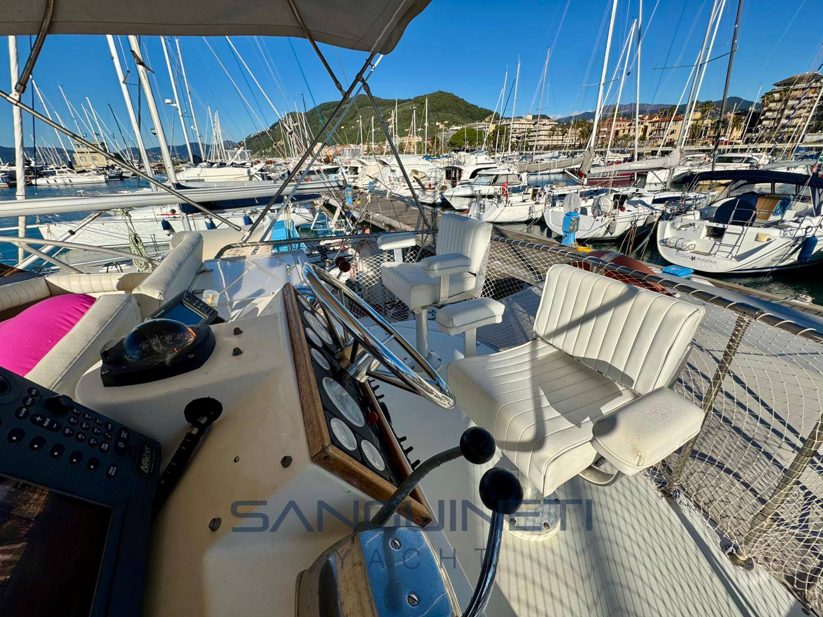 Bertram 33 fotografia