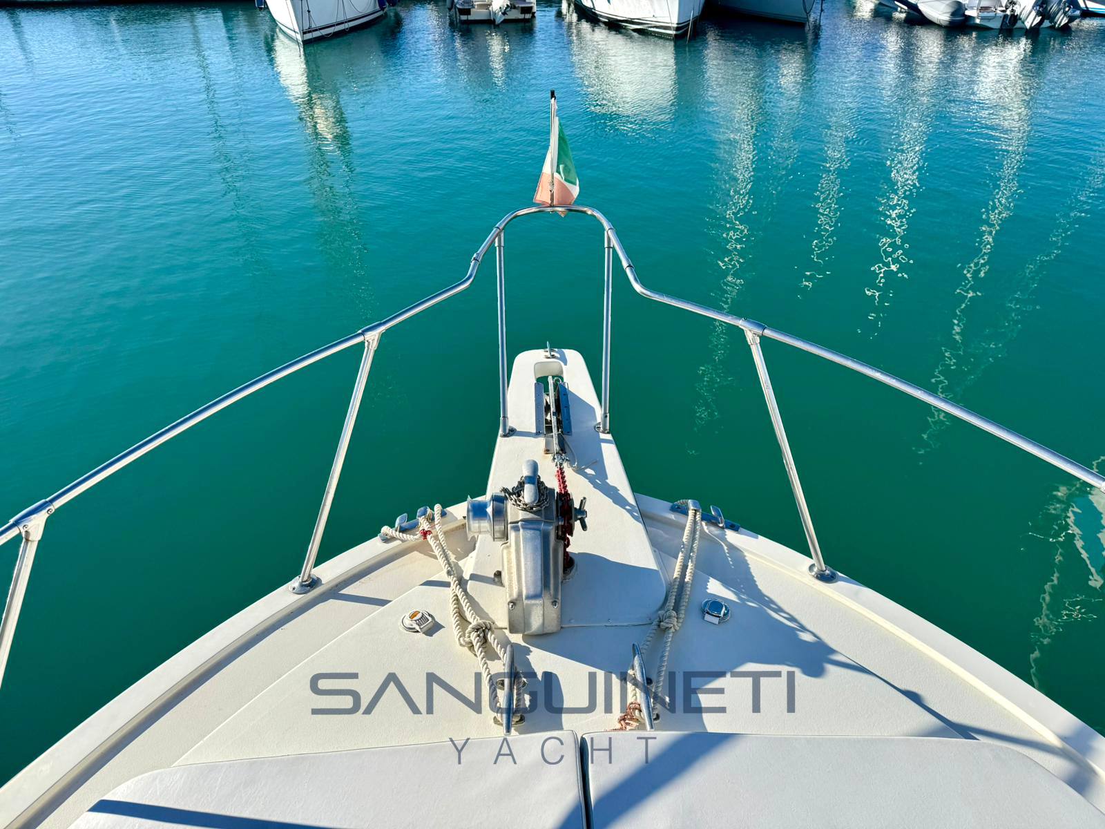 Bertram 33 Fisherman usato