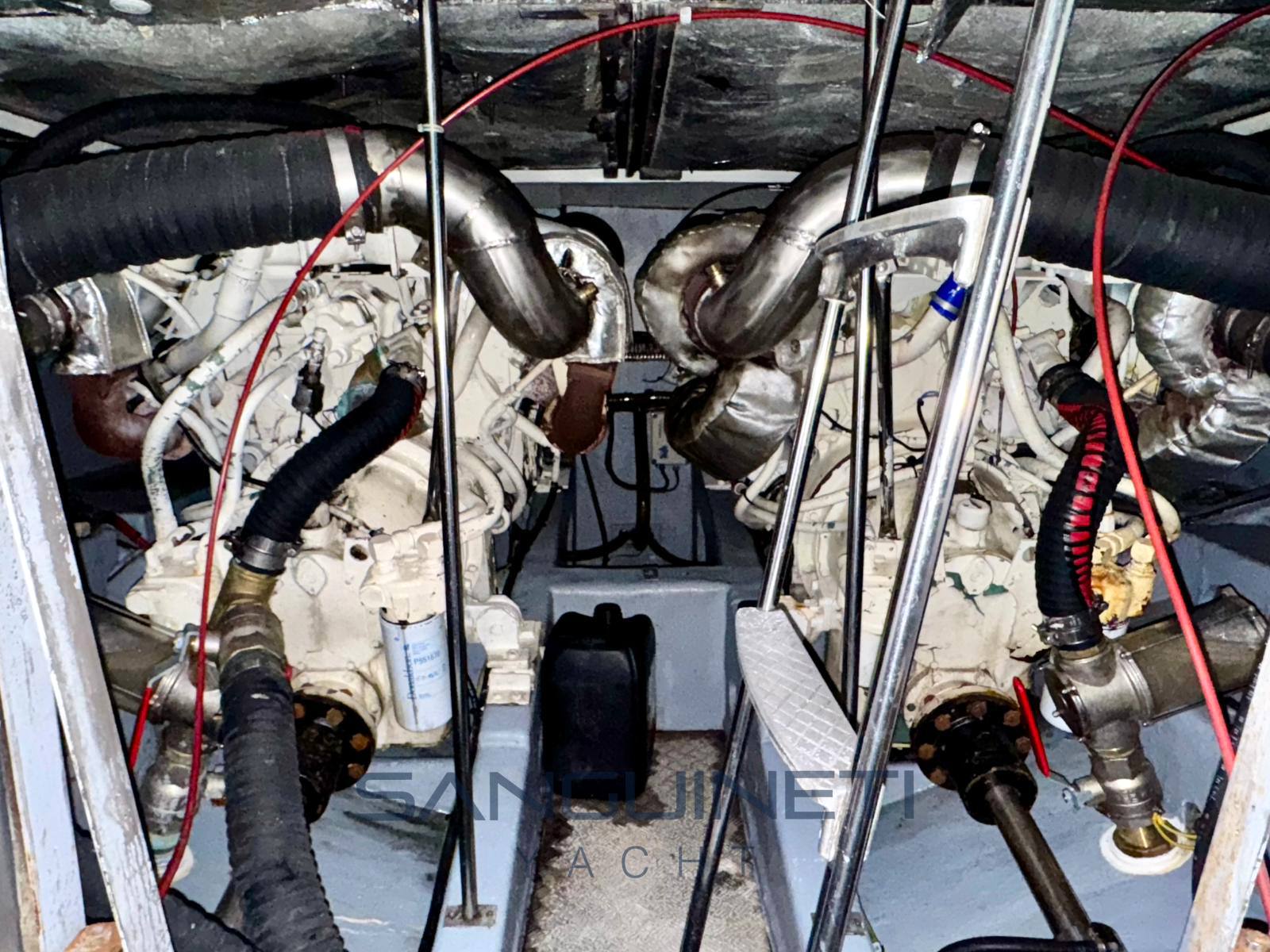 Itama 45 barca a motore