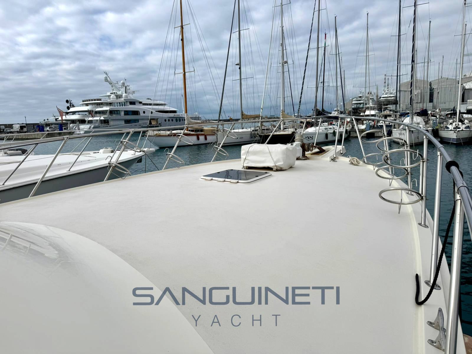 Hatteras 50 convertible occasion