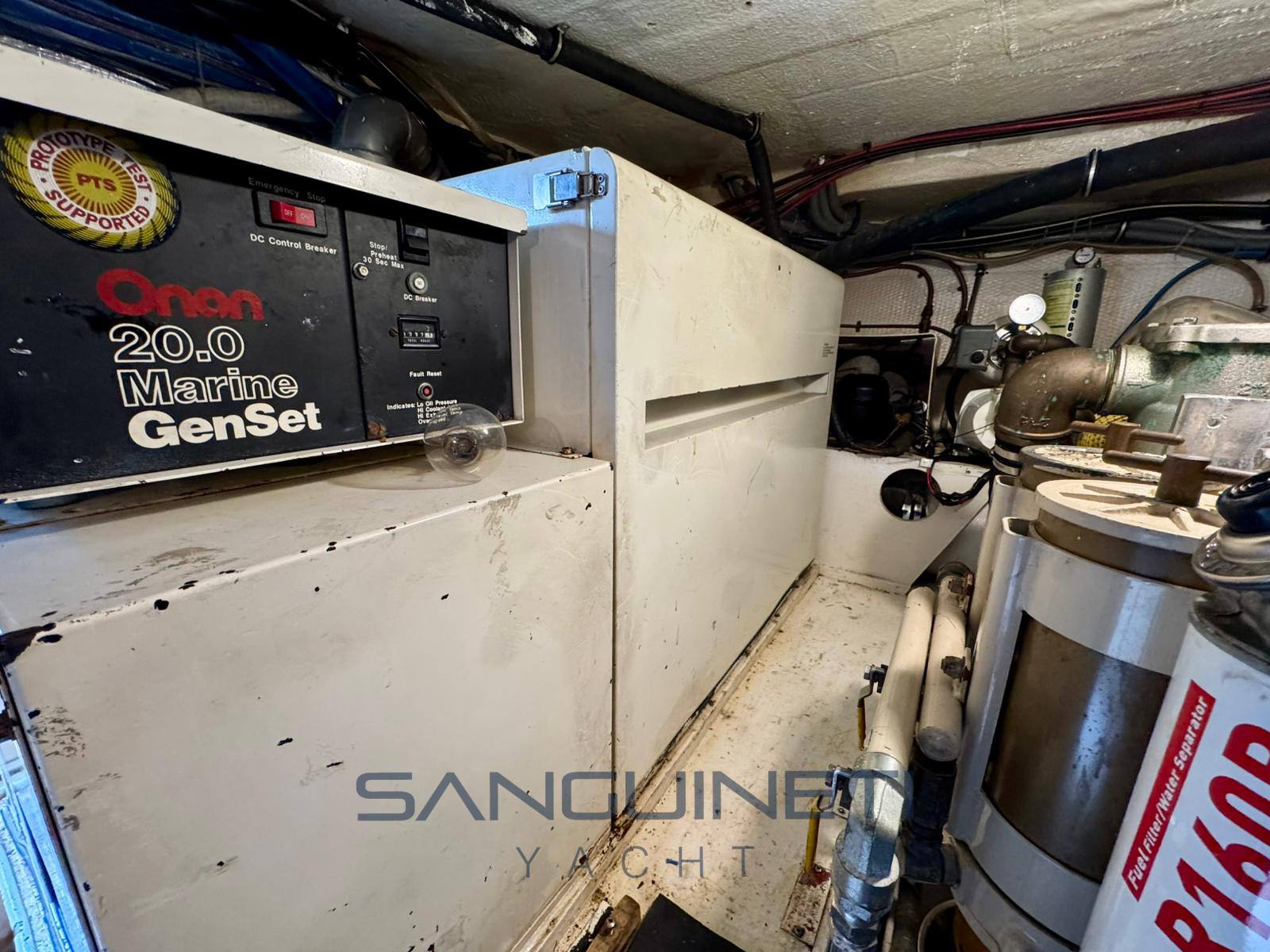 Hatteras 50 convertible bateau à moteur