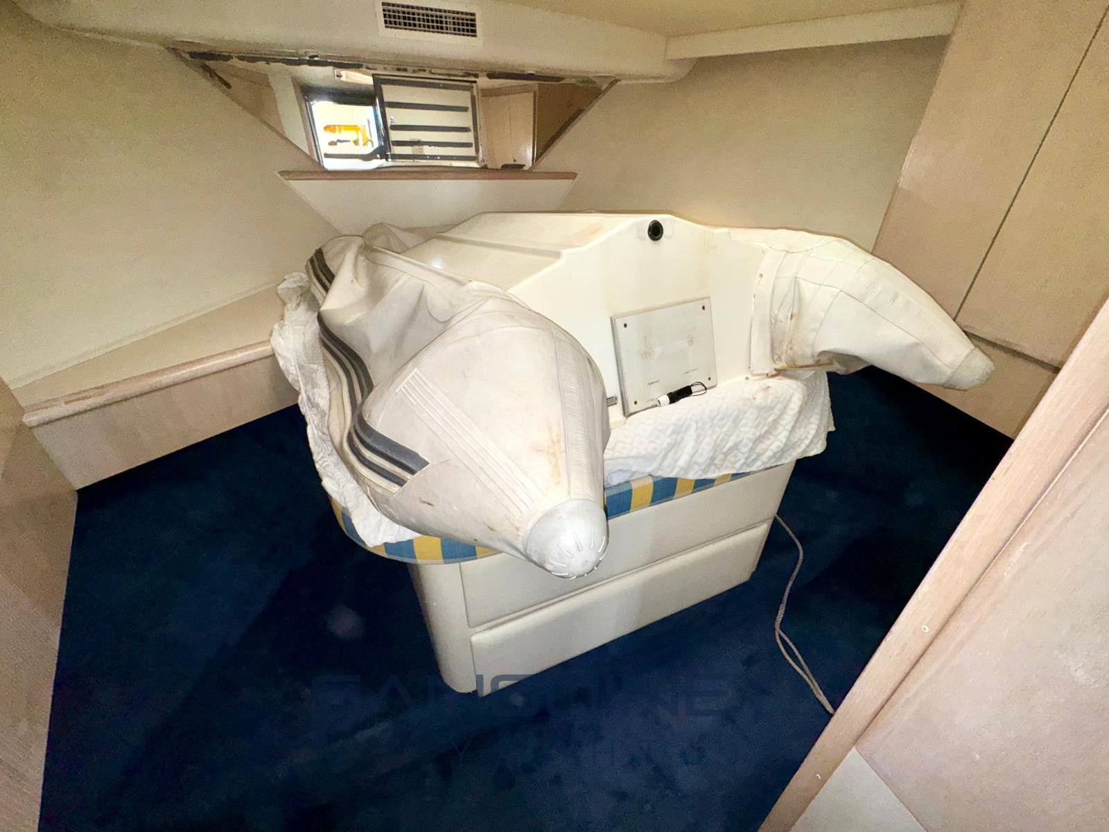 Hatteras 50 convertible 