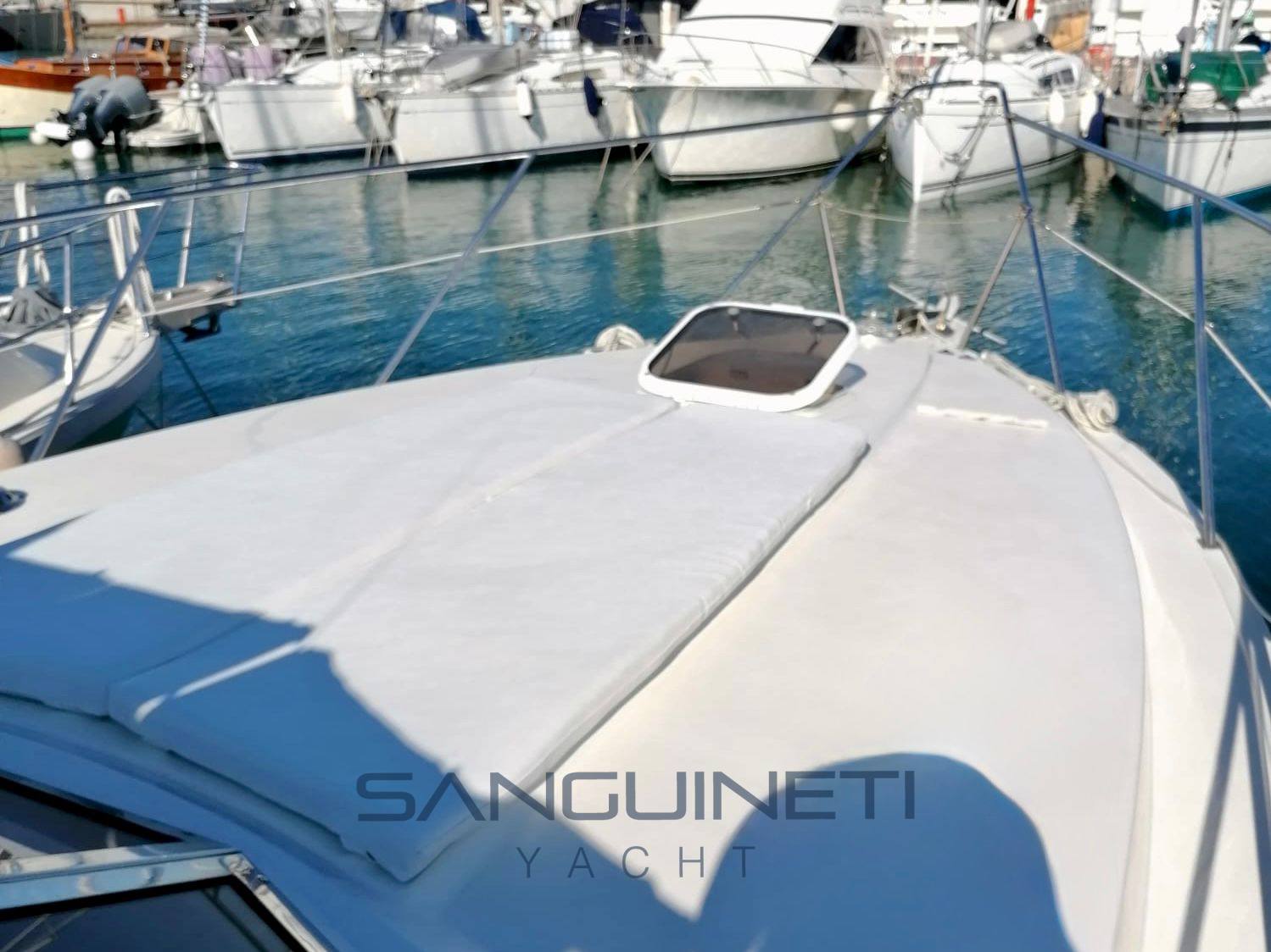 Fairline 33 targa 