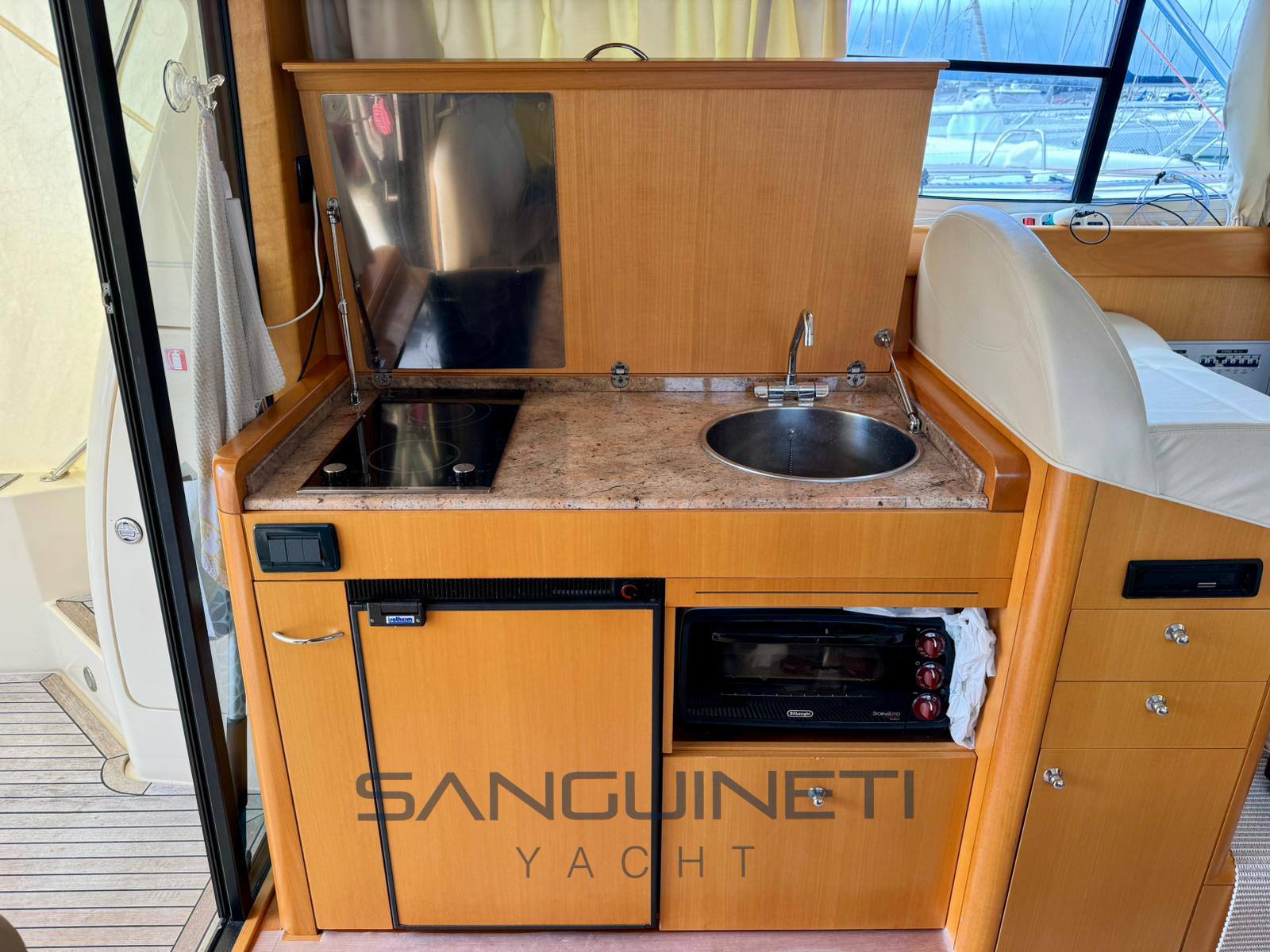 Portofino 37 Моторная лодка