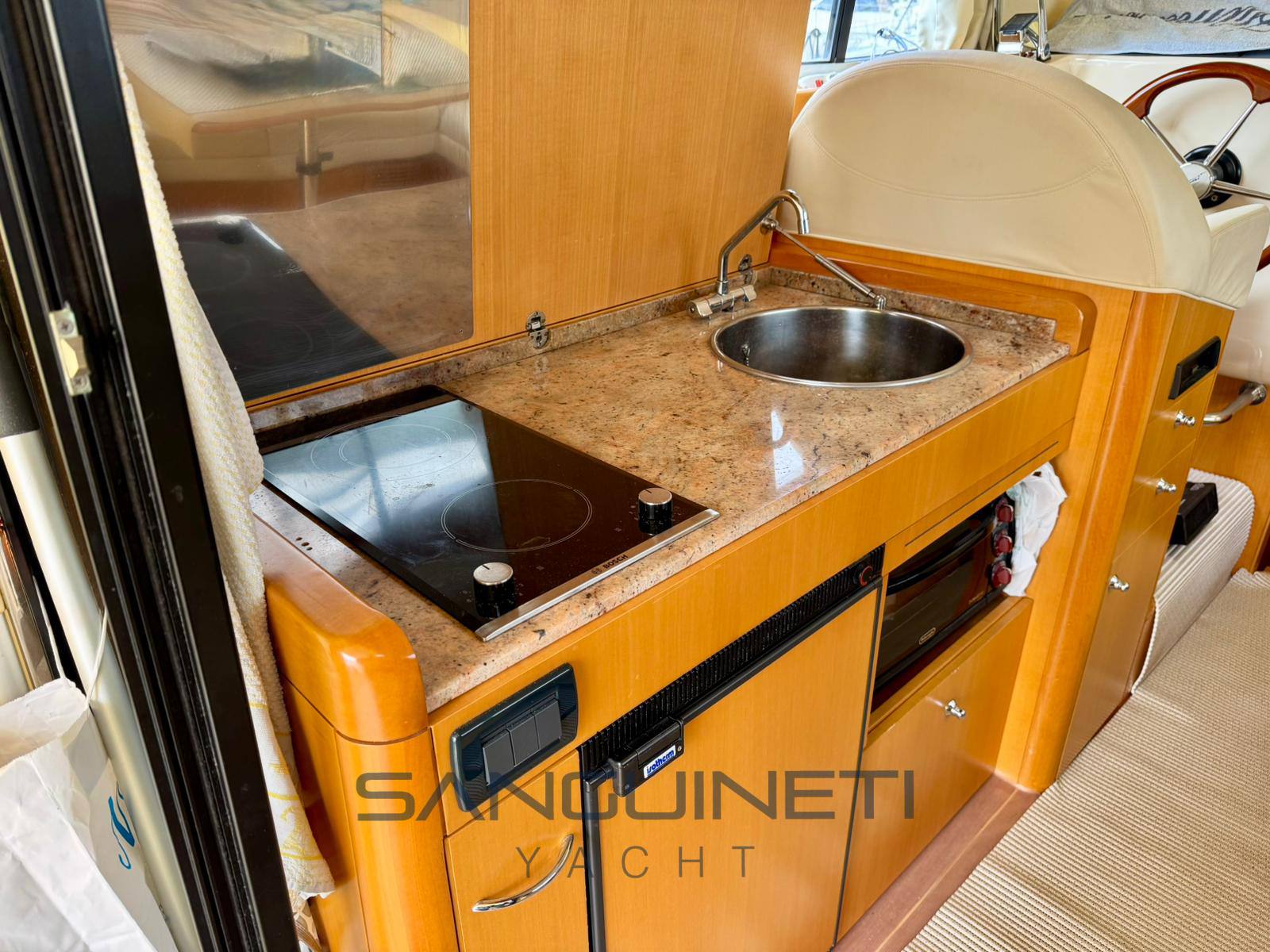 Portofino 37 Моторная лодка