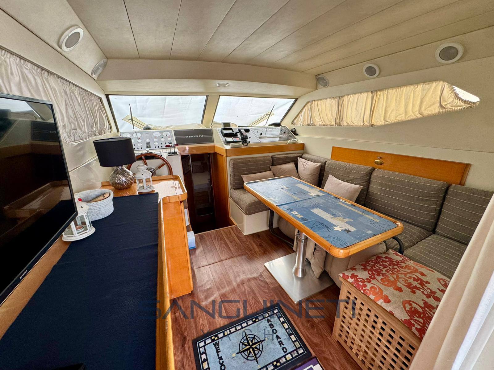 Raffaelli Typhoon 38 Barca a motore usata in vendita