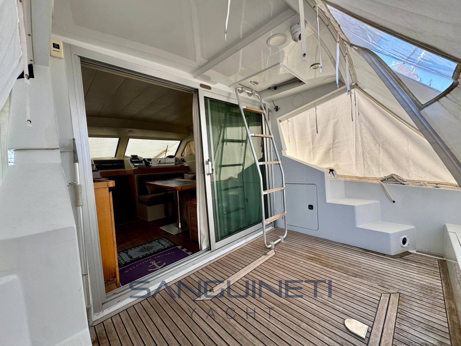 Raffaelli Typhoon 38 Barca a motore usata in vendita