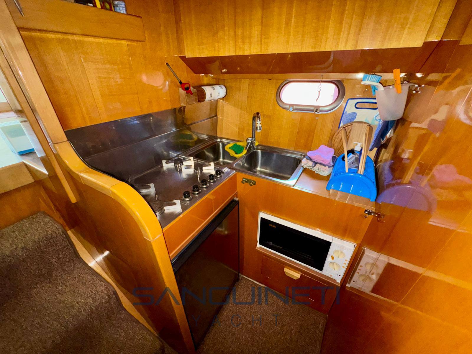 Raffaelli Typhoon 38 1992