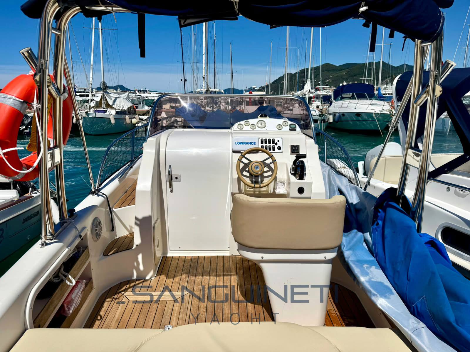 Terminal boat Freetime 24 Day cruiser