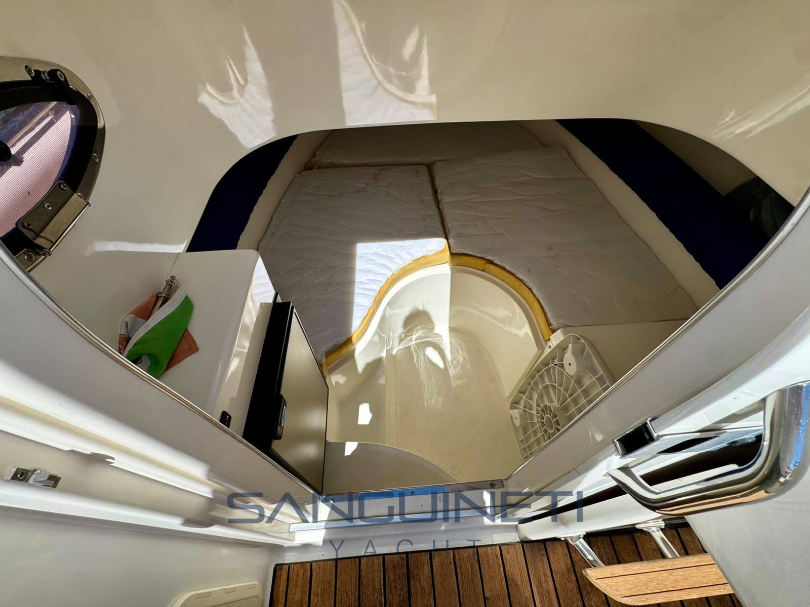 Terminal boat Freetime 24 Day cruiser used