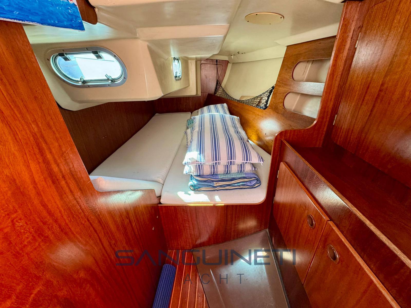 Comar comet 1050 Barco de vela usado para venta