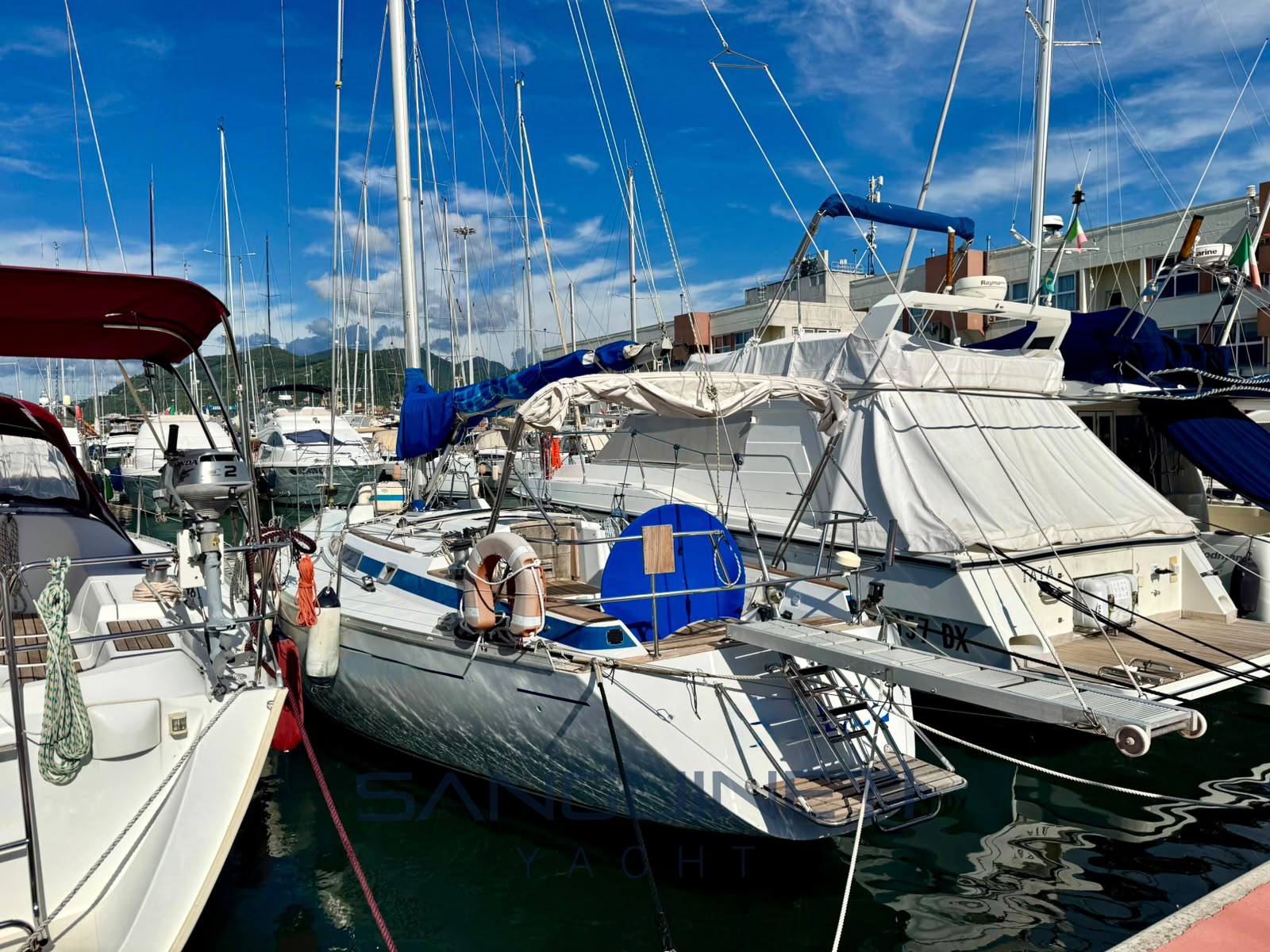Cantiere del pardo Grand soleil 39 Bateau à voile nouveau en vente