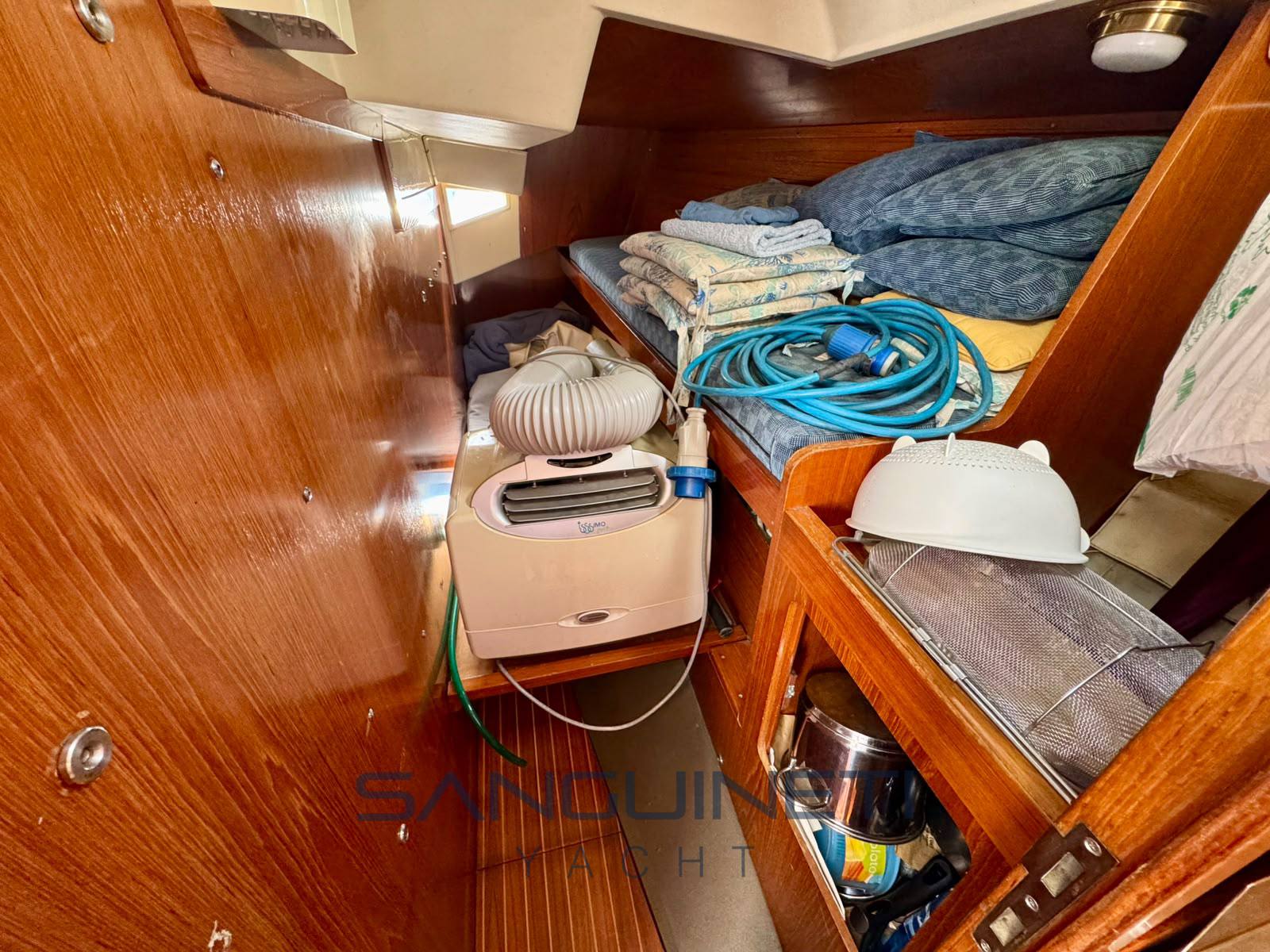 Cantiere del pardo Grand soleil 39 bateau à voile
