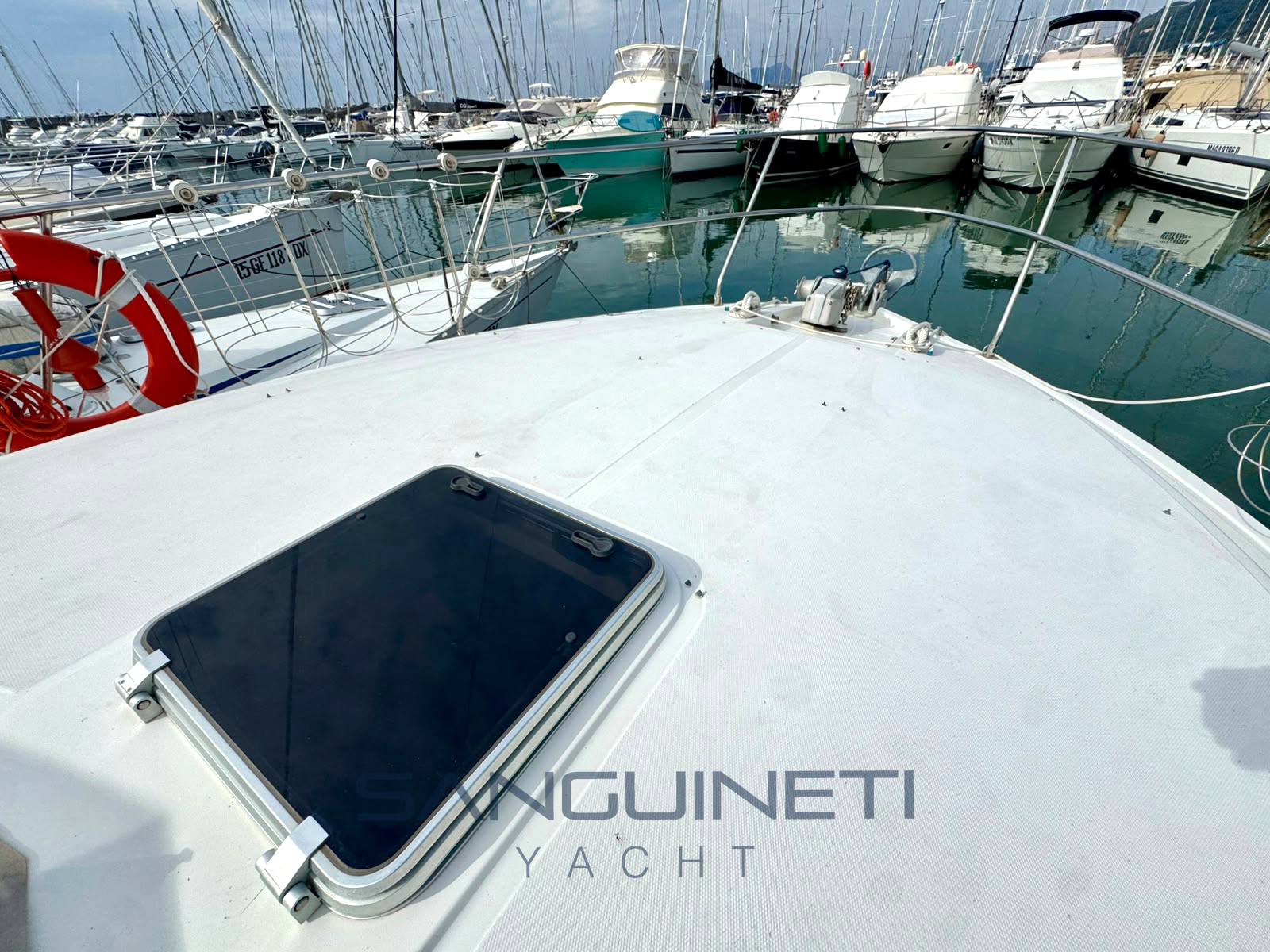Azimut Az 35 1989