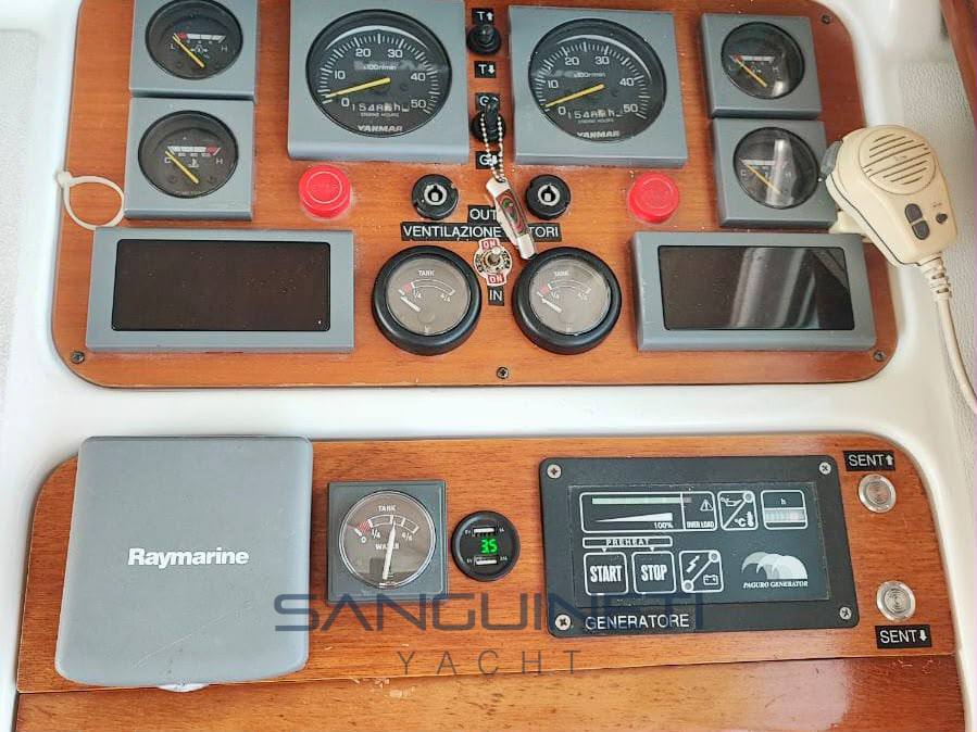 Beneteau Antares 10.80 Foto