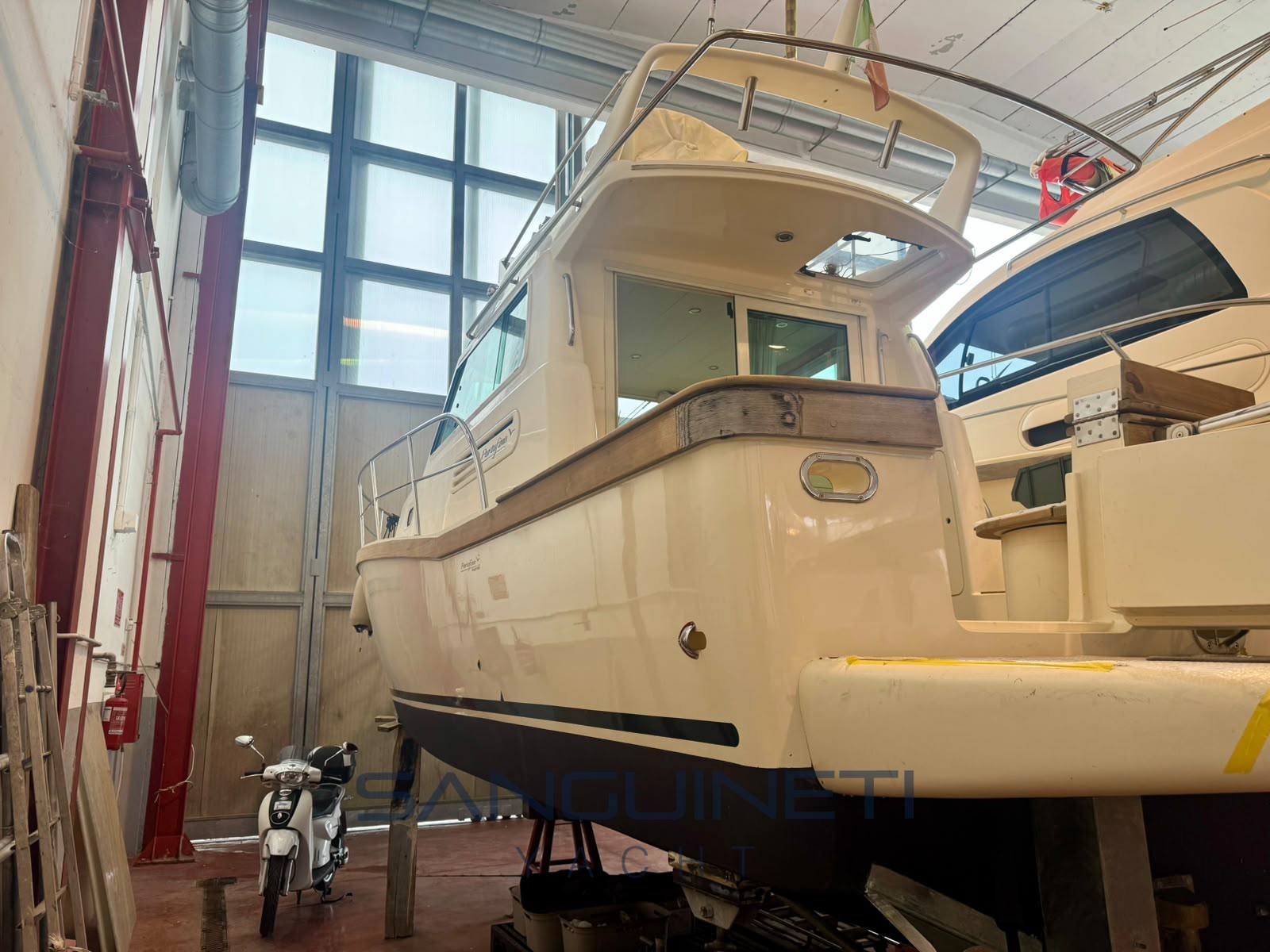 Portofino 10 fly Motor boat used for sale
