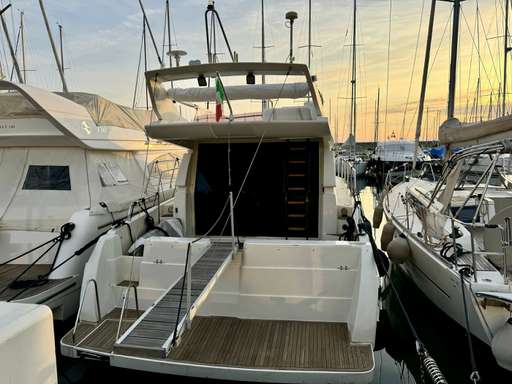 Ferretti Ferretti 120