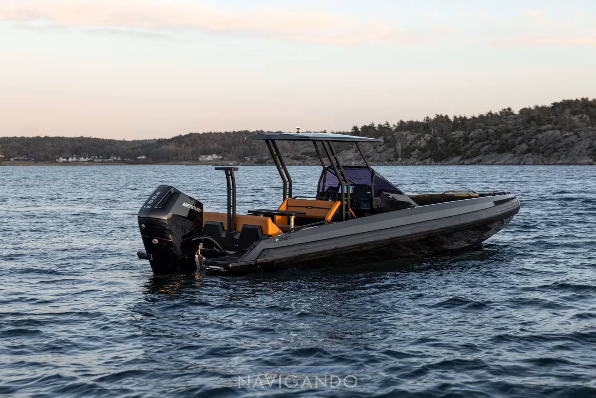 Iron boats Iron 827 t-top