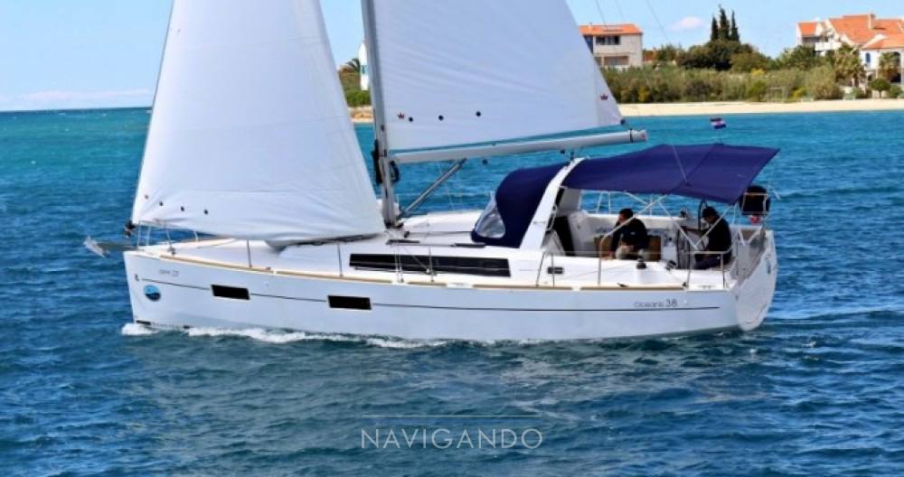 Beneteau 38.1 Sailing boat used for sale