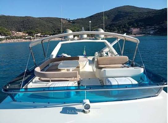 Ferretti yacht 70 Outros