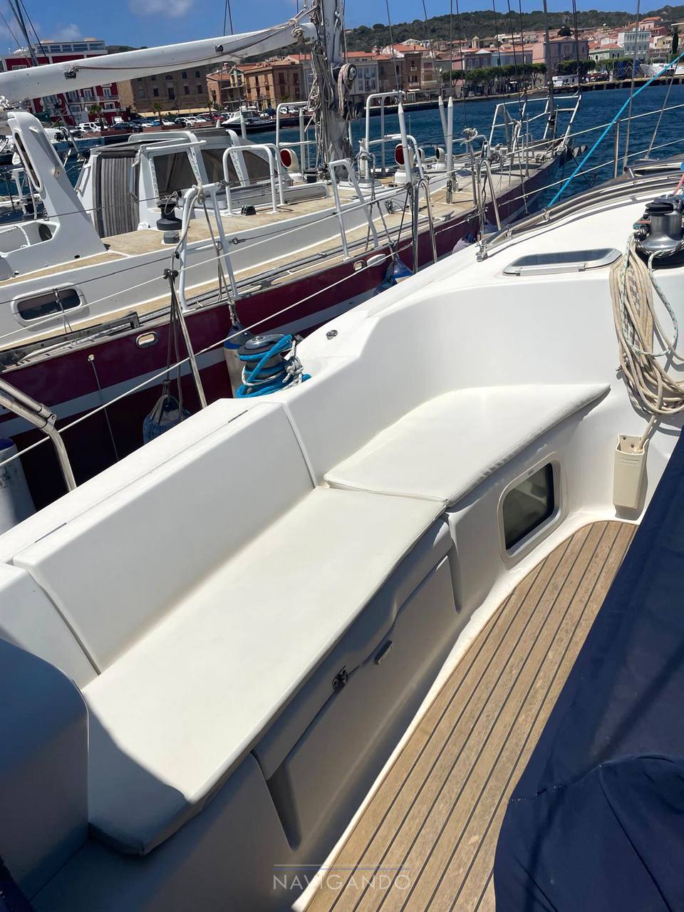 Jeanneu Sun odyssey 45 Vela