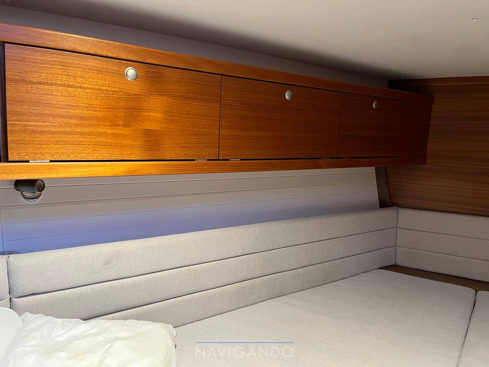 Delphia 47 Sail cruiser